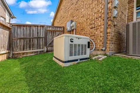 19139 Blue Hill Lane Tomball TX 77377