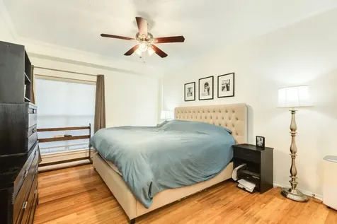 921 Marine Drive 120 Galveston TX 77550