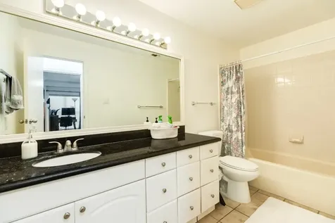 921 Marine Drive 120 Galveston TX 77550