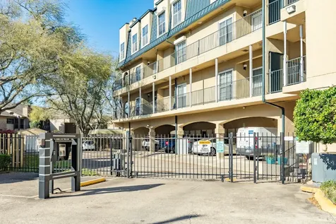 921 Marine Drive 120 Galveston TX 77550