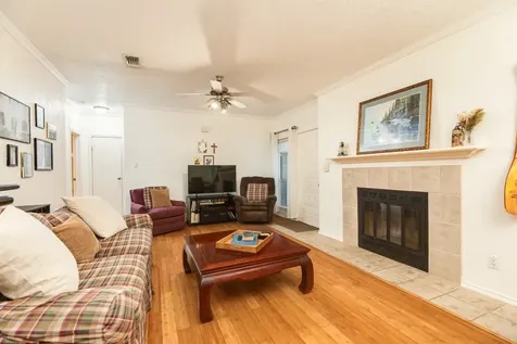 921 Marine Drive 120 Galveston TX 77550
