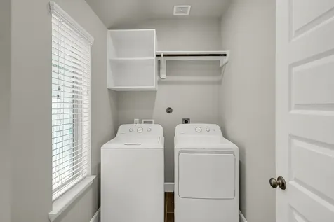 328 Rise Lane Montgomery TX 77316
