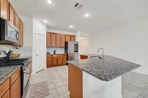 2023 Katalonia Lane Fresno TX 77545