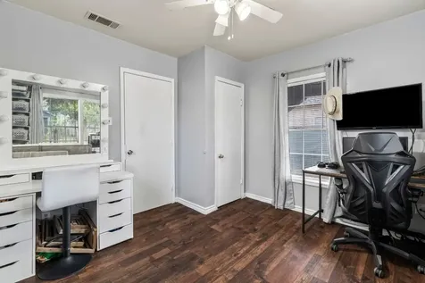 6940 Avenue K Houston TX 77011