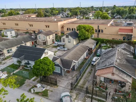 6940 Avenue K Houston TX 77011