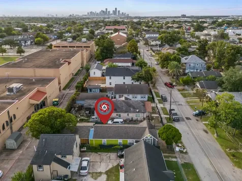 6940 Avenue K Houston TX 77011