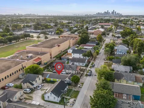 6940 Avenue K Houston TX 77011