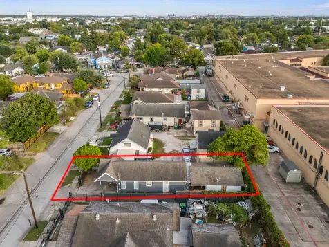 6940 Avenue K Houston TX 77011