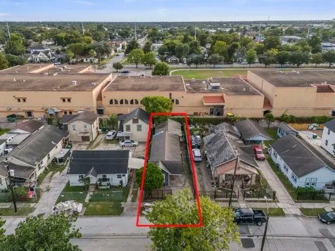 6940 Avenue K Houston TX 77011