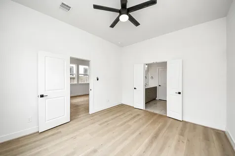 4338 Avron Drive B Stafford TX 77477-1555