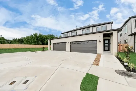 4338 Avron Drive B Stafford TX 77477-1555