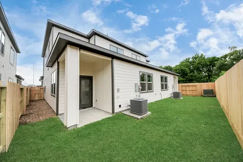 4338 Avron Drive B Stafford TX 77477-1555