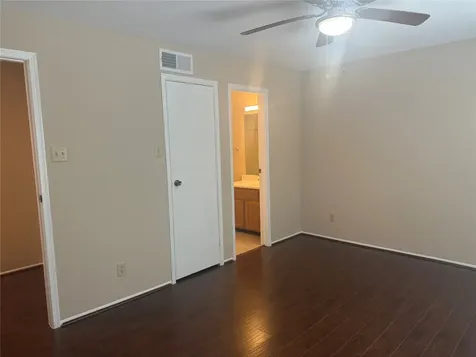 7589 Cambridge Street A Houston TX 77054