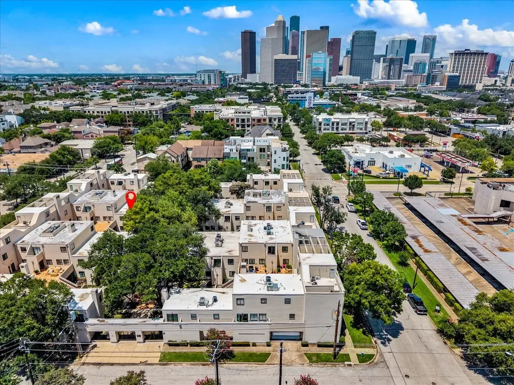 402 Tuam Street 7 Houston TX 77006