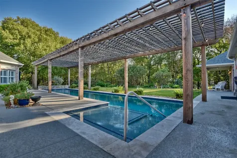 851 Elm Drive Brenham TX 77833