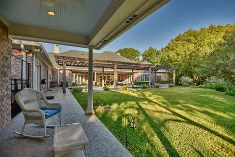 851 Elm Drive Brenham TX 77833