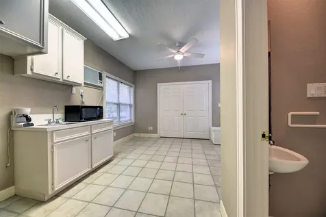 851 Elm Drive Brenham TX 77833