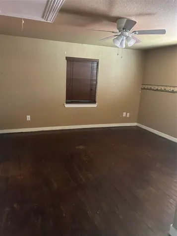 2217 Chew Street Houston TX 77020