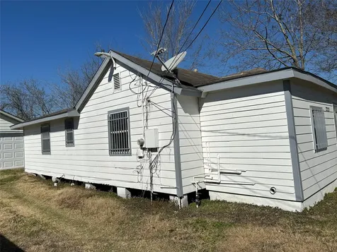 2217 Chew Street Houston TX 77020