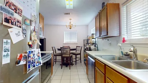 3902 Victoria Avenue Dickinson TX 77539