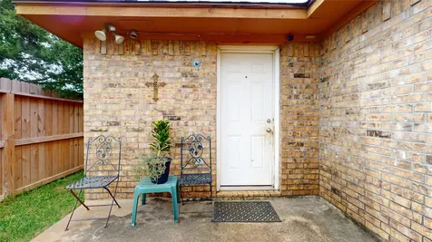 3902 Victoria Avenue Dickinson TX 77539