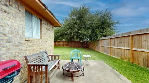 3902 Victoria Avenue Dickinson TX 77539