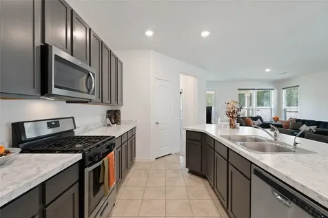 4007 Mossy Banks Lane Houston TX 77068