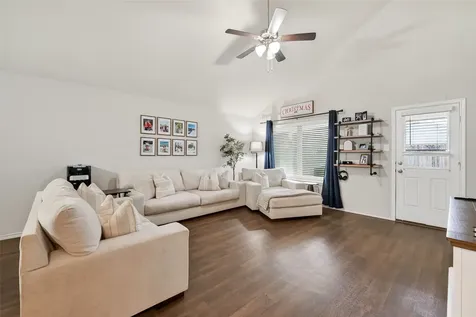 1242 Baja Vista Way Channelview TX 77530