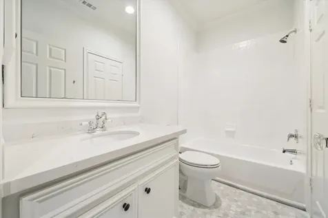 5160 Chevy Chase Drive Houston TX 77056