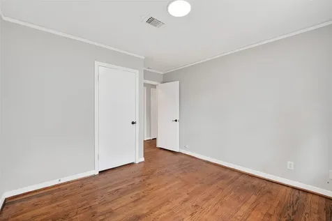 4106 Woodshire Street Houston TX 77025