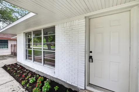 4106 Woodshire Street Houston TX 77025