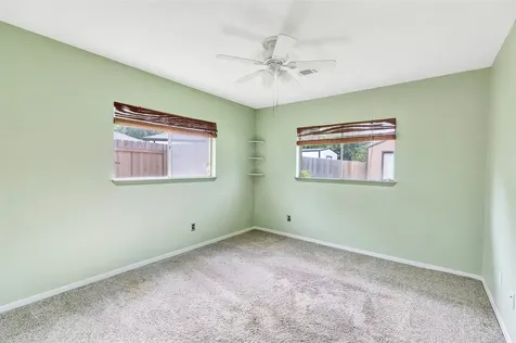 117 Tanglewood Street Baytown TX 77520