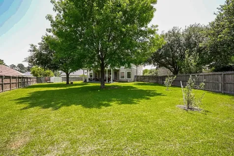 57 Cloverdale Court Montgomery TX 77356