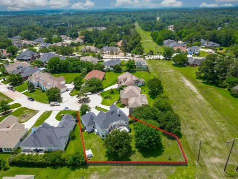 57 Cloverdale Court Montgomery TX 77356