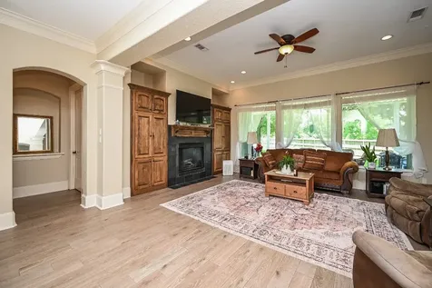 57 Cloverdale Court Montgomery TX 77356