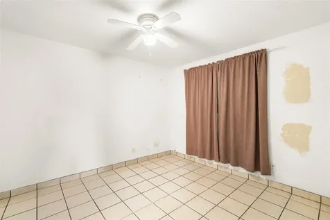 3900 Woodchase Drive 138 Houston TX 77042