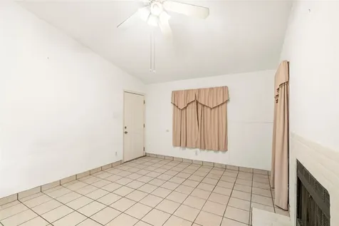 3900 Woodchase Drive 138 Houston TX 77042