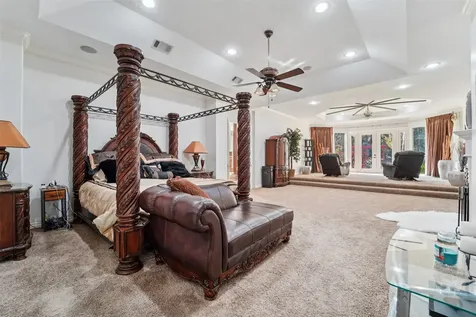 10714 Crestwater Circle Magnolia TX 77354