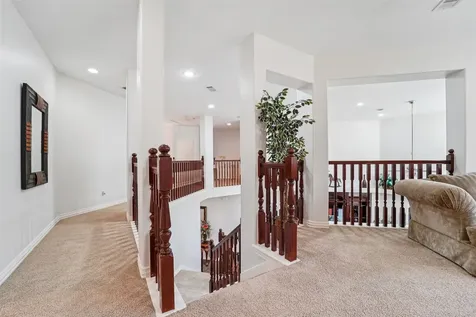 10714 Crestwater Circle Magnolia TX 77354