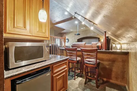 10714 Crestwater Circle Magnolia TX 77354