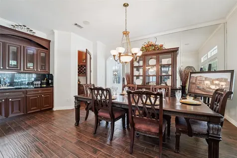 10714 Crestwater Circle Magnolia TX 77354