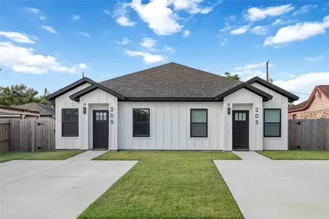 205 Bolden Street A Houston TX 77029