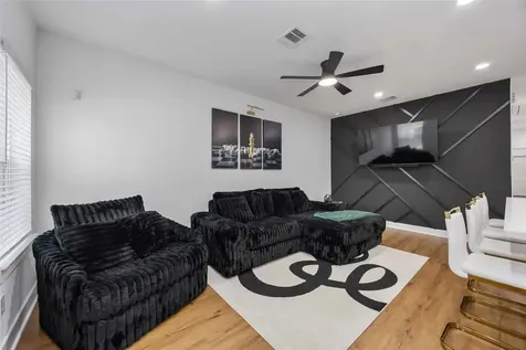 205 Bolden Street A Houston TX 77029