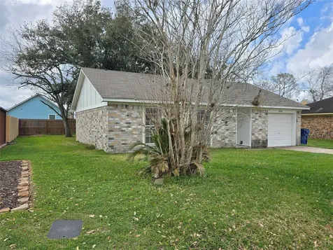 434 Long Street West Columbia TX 77486