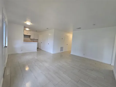 434 Long Street West Columbia TX 77486