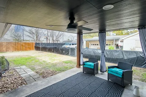 712 Clarence Street Tomball TX 77375