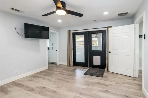 712 Clarence Street Tomball TX 77375