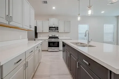 1547 Revolution Way Missouri City TX 77459