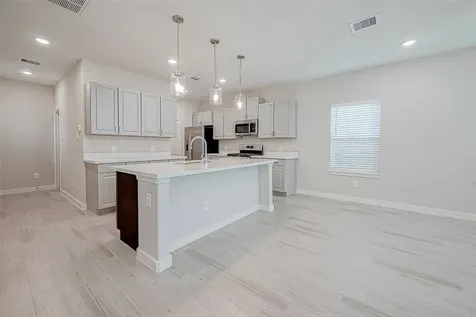 1547 Revolution Way Missouri City TX 77459