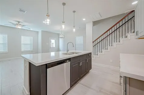 1547 Revolution Way Missouri City TX 77459